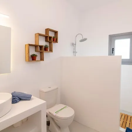 Xerolithia I Villa *